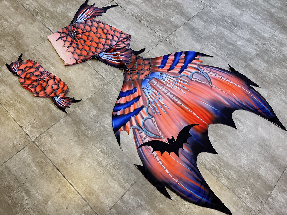 Original Male And Female Merma - огляд і ціна Aquarium & Marine Museum