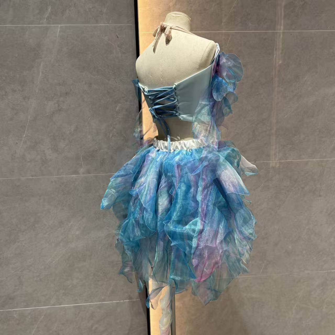 Mermaid Water Dance Skirt Prin - огляд і ціна Aquarium & Marine Museum